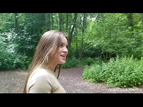 ❤️ Evelini sem predlagal, da bi seksala na javnem mestu! Rekla je da. Potem sem jo zajebal v rit in ji naredil spermo v usta. Nato se je posrkala. Ruski pornič pri nas ❌️❤