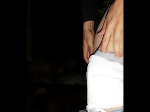 ❤️ Moj sosed je skočil na moj karantenski zid Ruski pornič pri nas ❌️❤